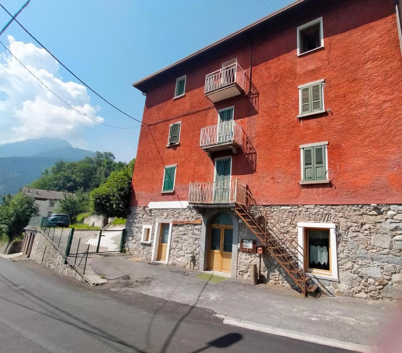 B&B La Presef Vezza dʼOglio Exterior foto