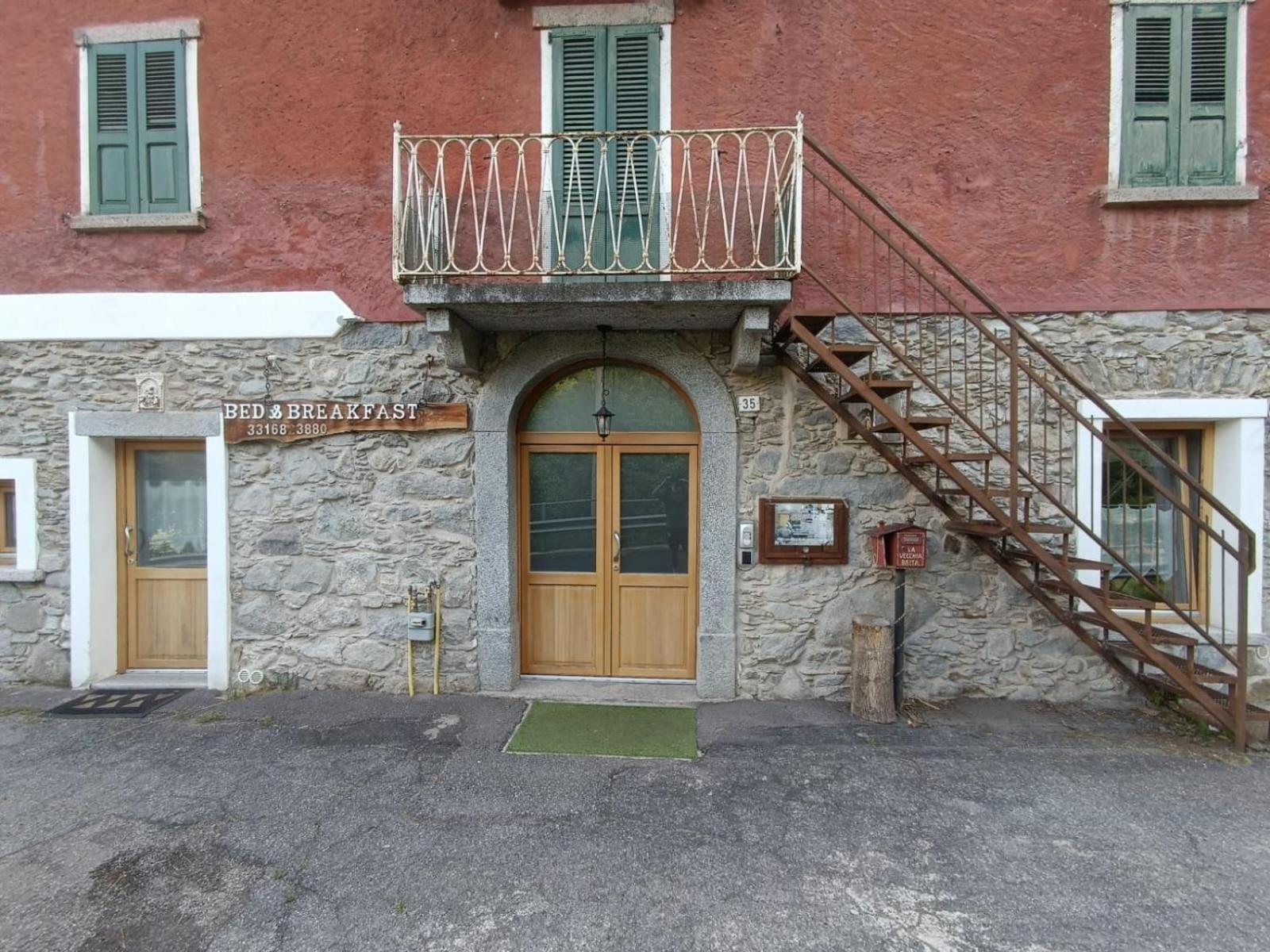 B&B La Presef Vezza dʼOglio Exterior foto